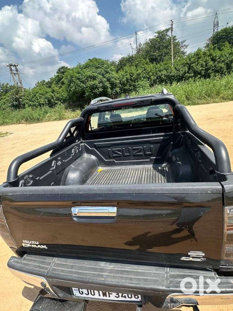 Isuzu V-cross Z Prestige 4x4 At, 2022, Diesel