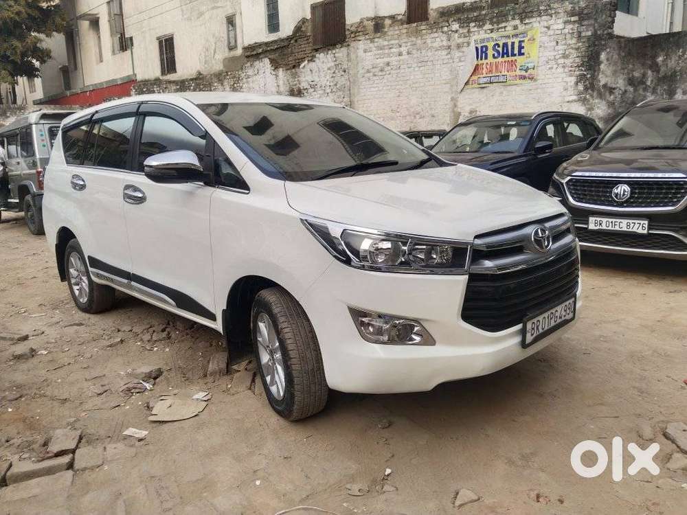 Toyota Innova Crysta 2.4 G Mt, 2016, Diesel
