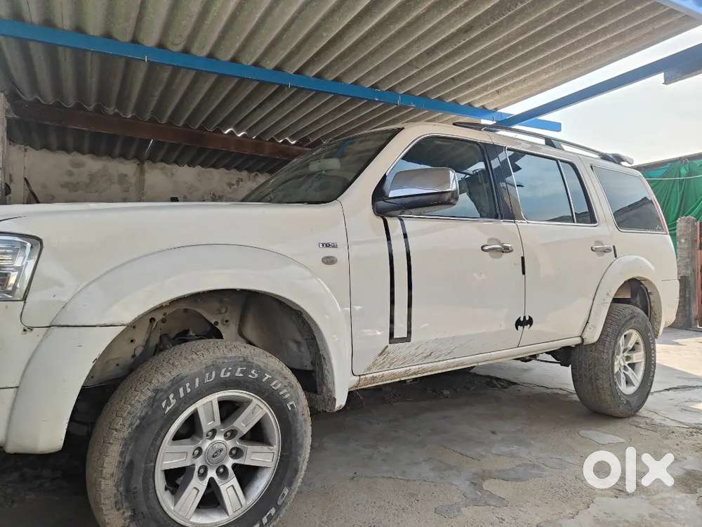 Ford Endeavour Xlt 2008