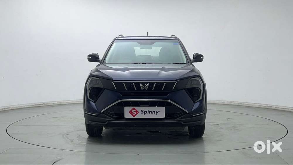 Mahindra Xuv 3xo Ax5 Pm Mt, 2025, Petrol