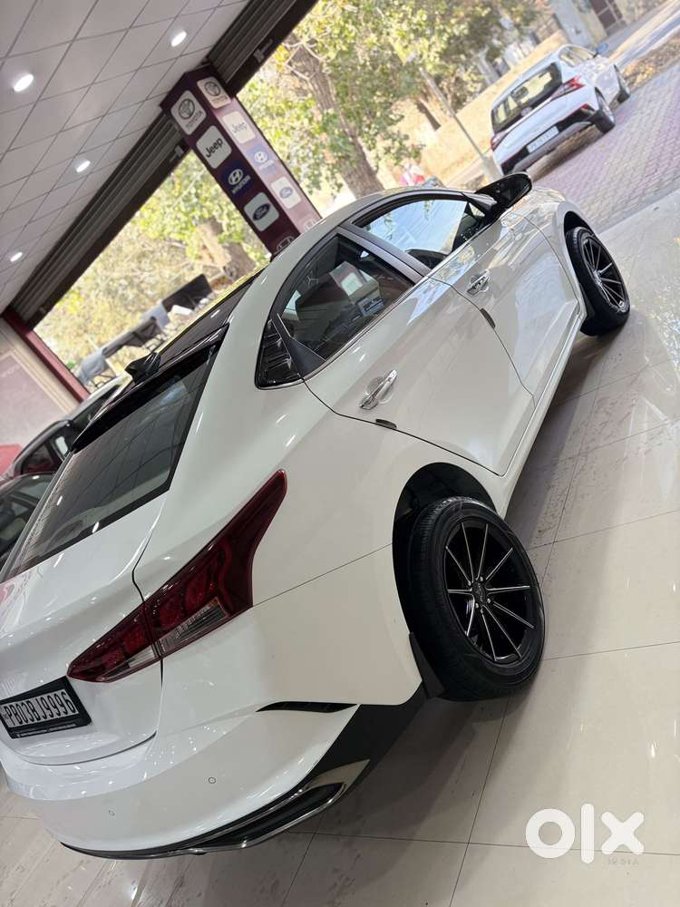 Hyundai Verna 1.5 Sx (o) Diesel Mt, 2022, Diesel