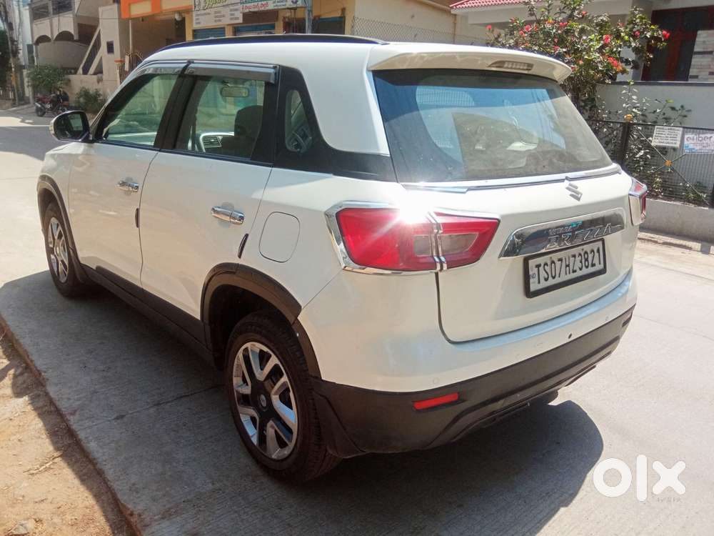 Maruti Suzuki Brezza 1.5 Vxi Smart Hybrid, 2022, Petrol