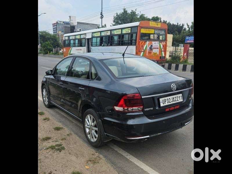 Volkswagen Vento 1.2 Tsi Highline Plus At, 2018, Petrol