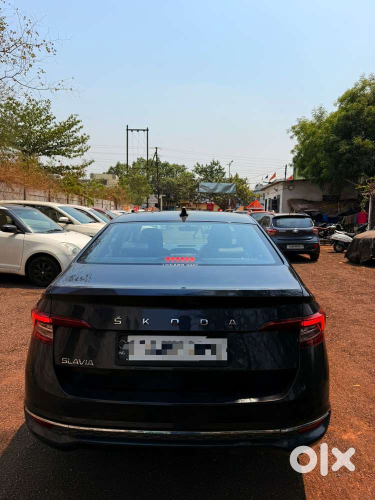 Skoda Slavia 1.0 Tsi Style At, 2022, Petrol