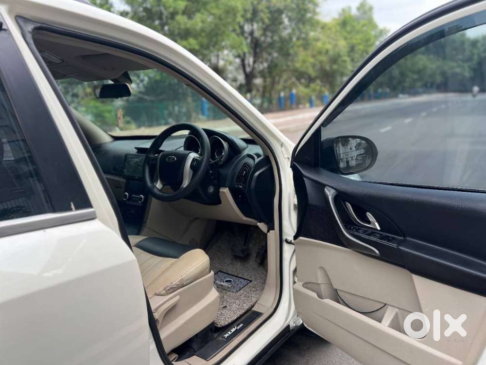 Mahindra Xuv500 At W6 2wd, 2017, Diesel