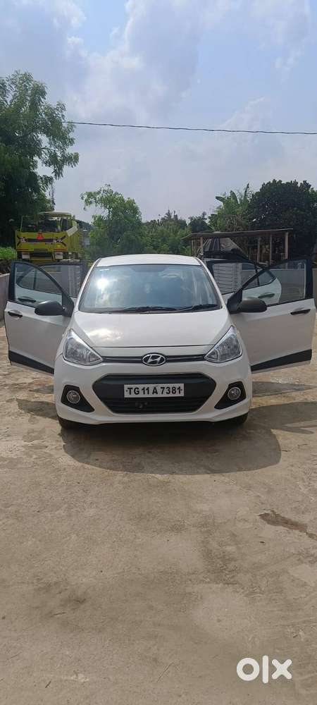 Hyundai Xcent 2015 Cng & Hybrids Well Maintained