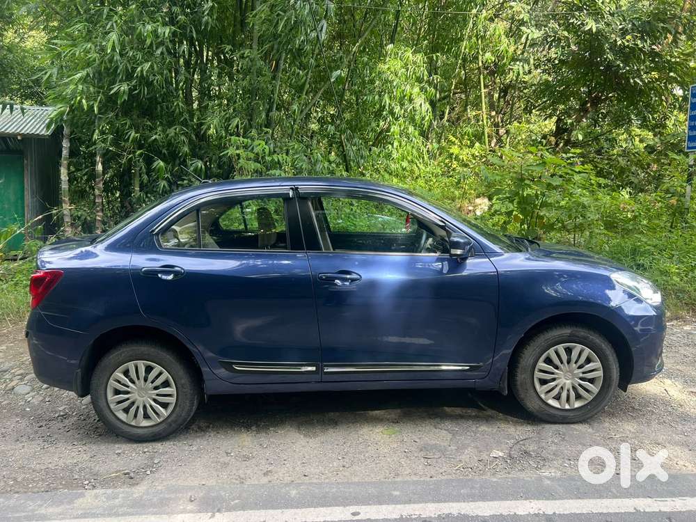 Maruti Suzuki Swift Dzire Vxi Optional, 2022, Petrol