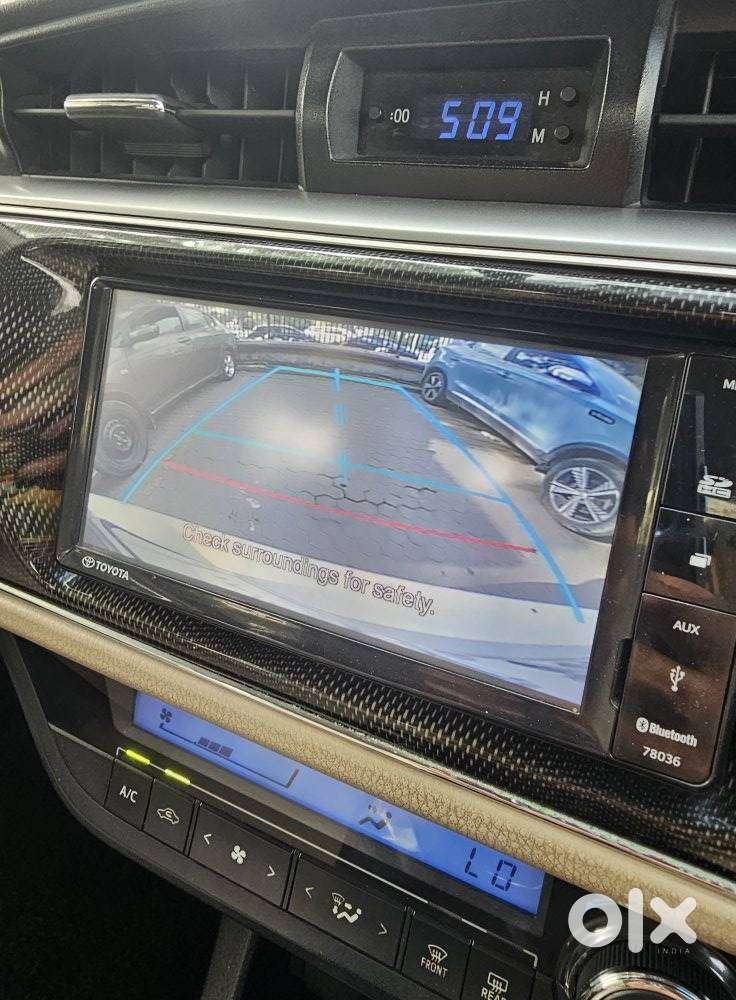 Toyota Corolla Altis Gl, 2014, Petrol