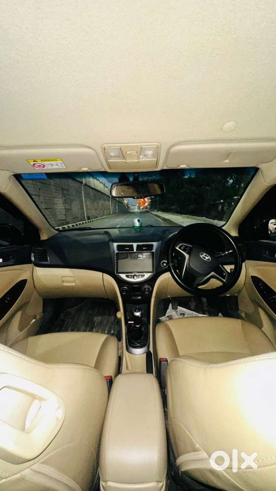 Hyundai Fluidic Verna 2015 Year