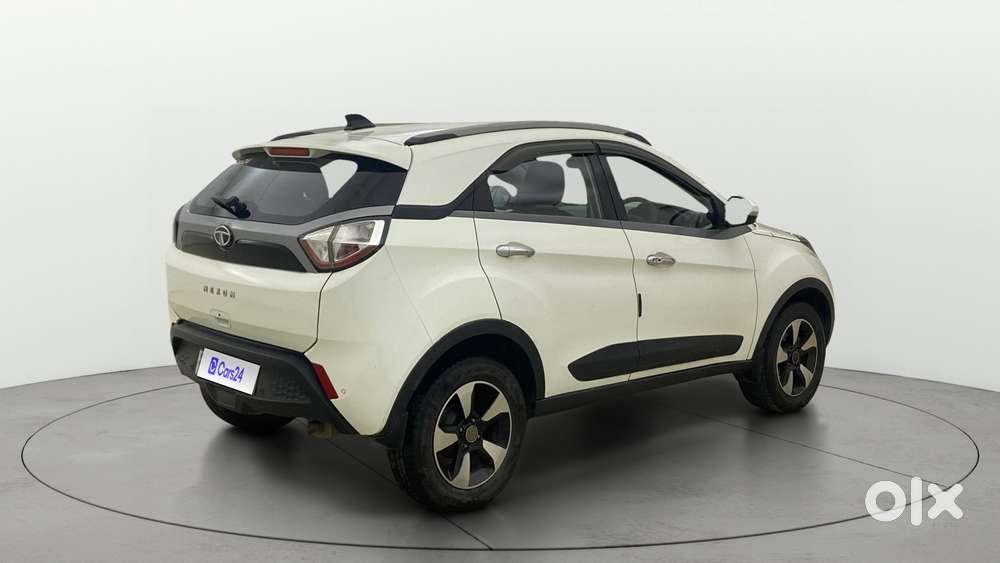 Tata Nexon 1.2 Revotron Xza Plus, 2019, Petrol