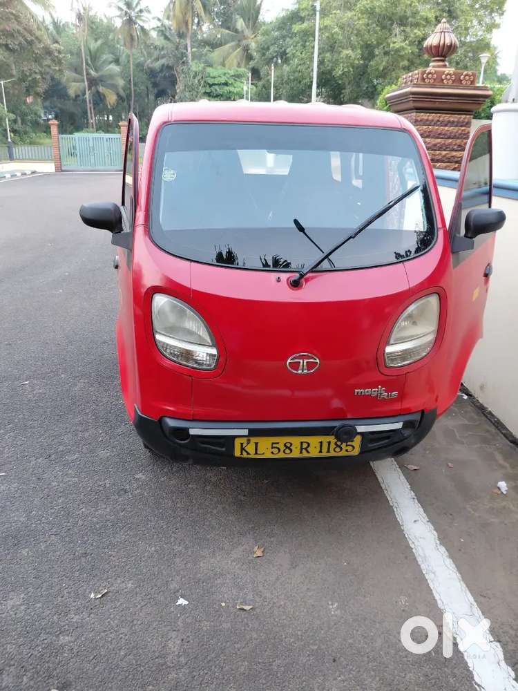 Tata Magic Vellimoonga 2015 October