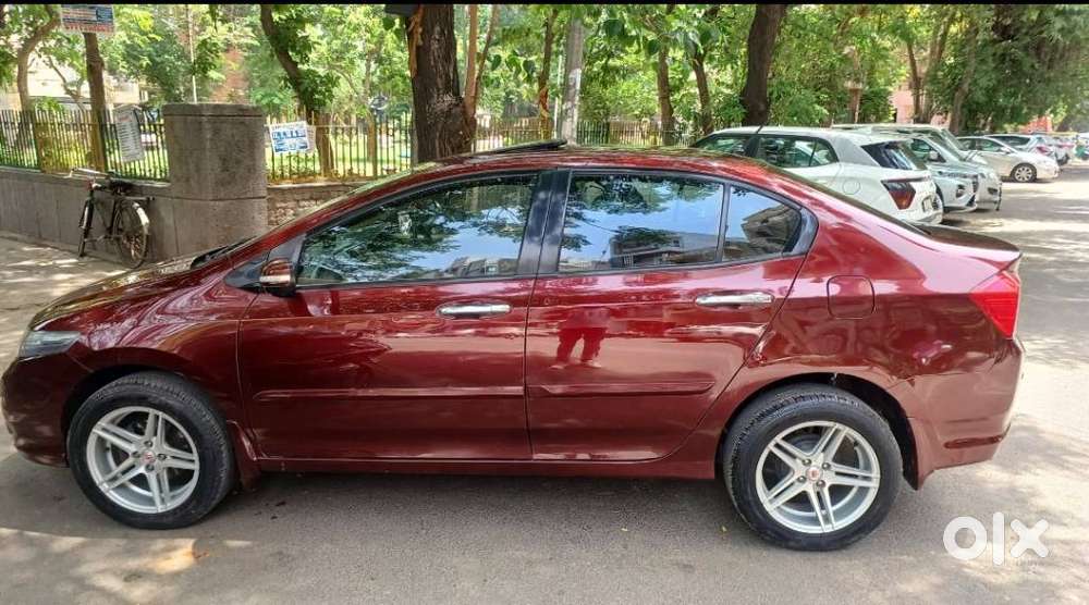 Honda City 2011-2013 1.5 V Mt Sunroof, 2012, Petrol