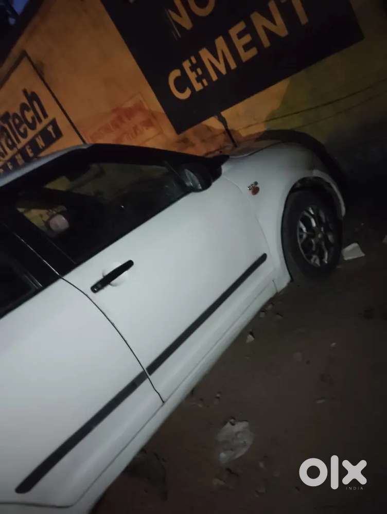 Maruti Suzuki Swift 2007 Petrol 98000 Km Driven All Okk