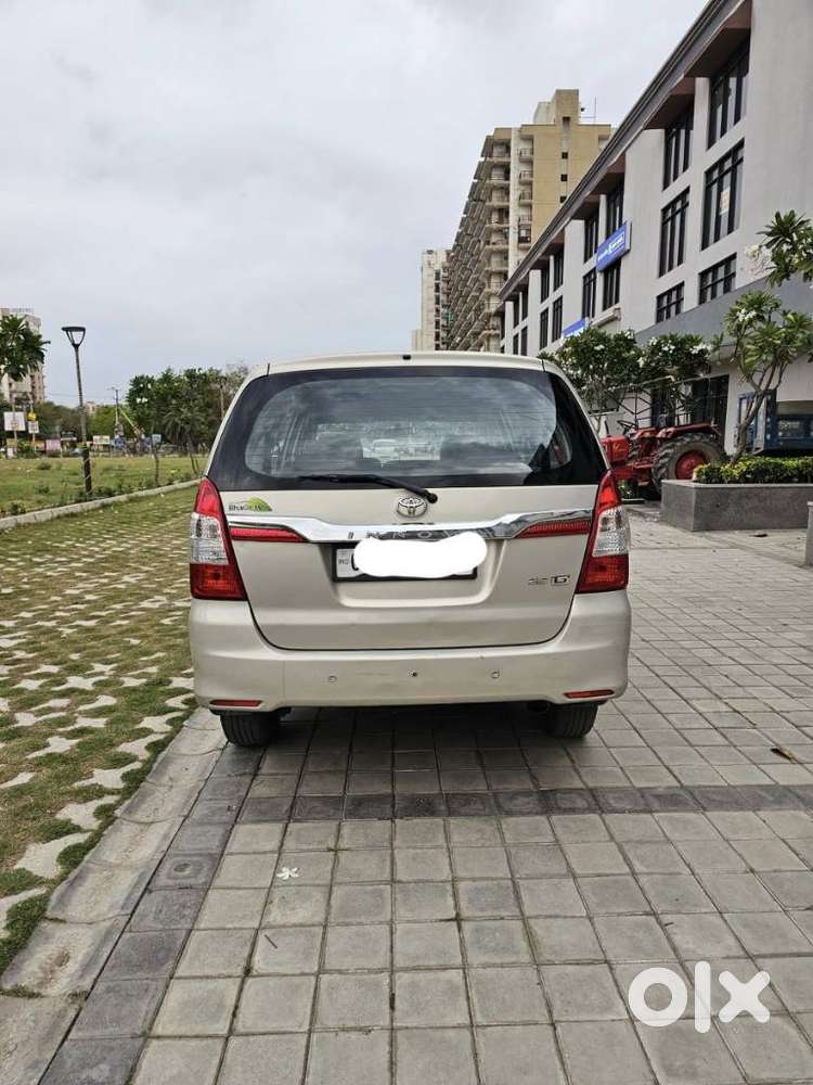 Toyota Innova [2013-2016] 2.5 G4 8 Str, 2016, Diesel