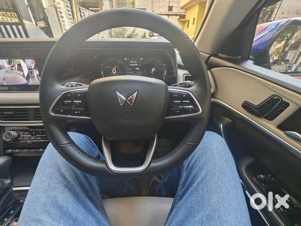 Mahindra Xuv700 Ax7 Luxury Pack