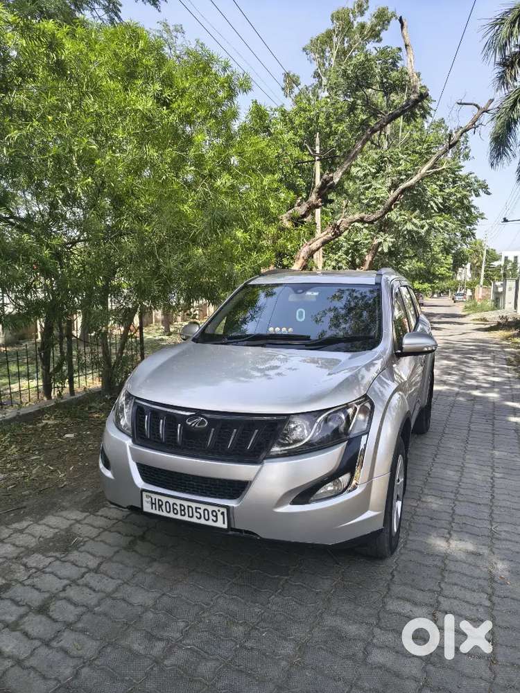 Mahindra Xuv500 2017 Diesel 88000 Km Driven