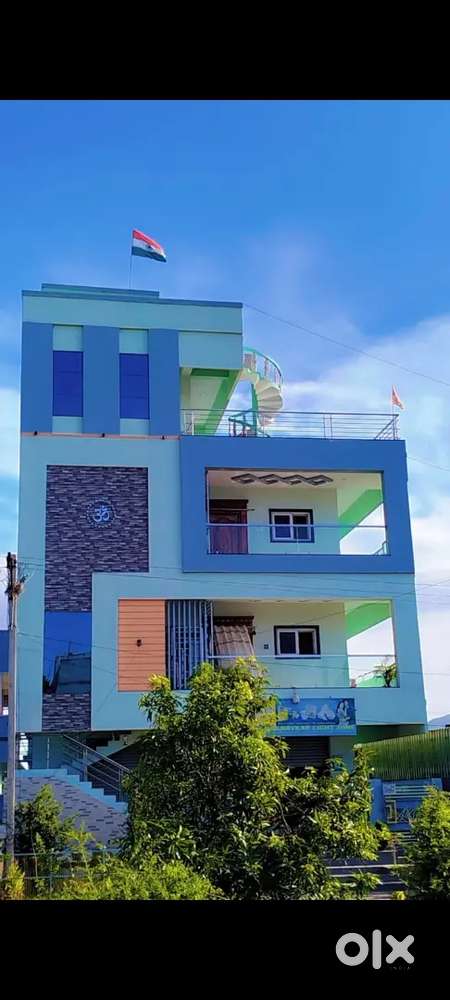 DwarakaNagar-S.Annavaram - Spacious 3BHK and Pent House