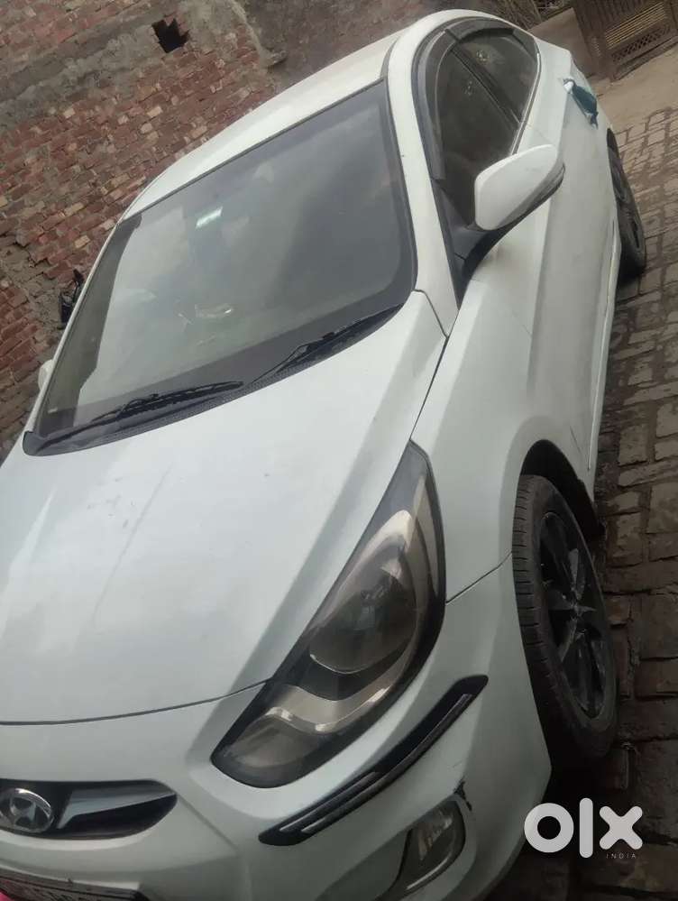 Hyundai Verna 2014 Diesel 78522 Km Driven