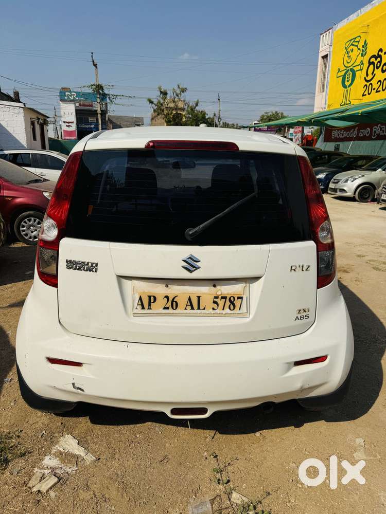 Maruti Suzuki Ritz Zxi Abs, 2011, Petrol