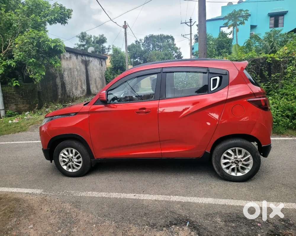 Mahindra Kuv 100 Mfalcon G80 K8, 2017, Petrol