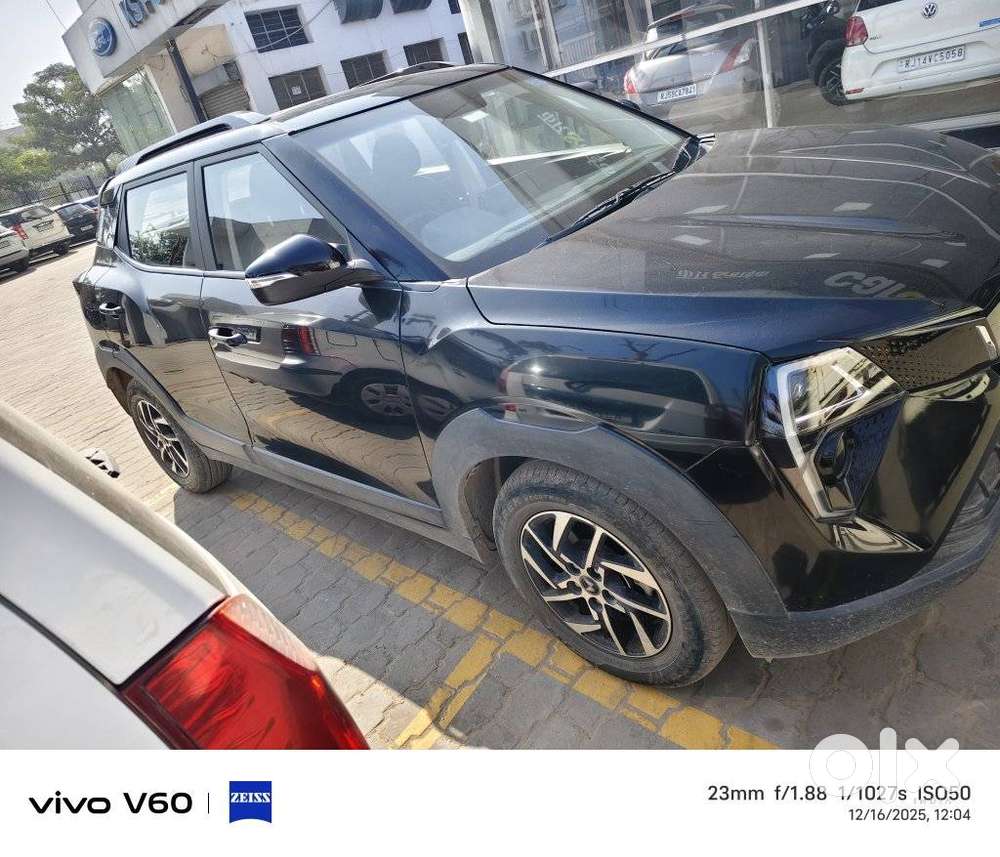 Mahindra Xuv 3xo Ax5 Pm Mt, 2024, Petrol