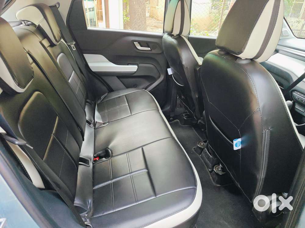 Tata Punch 1.2 Revotron Creative Amt Dual Tone, 2024, Petrol