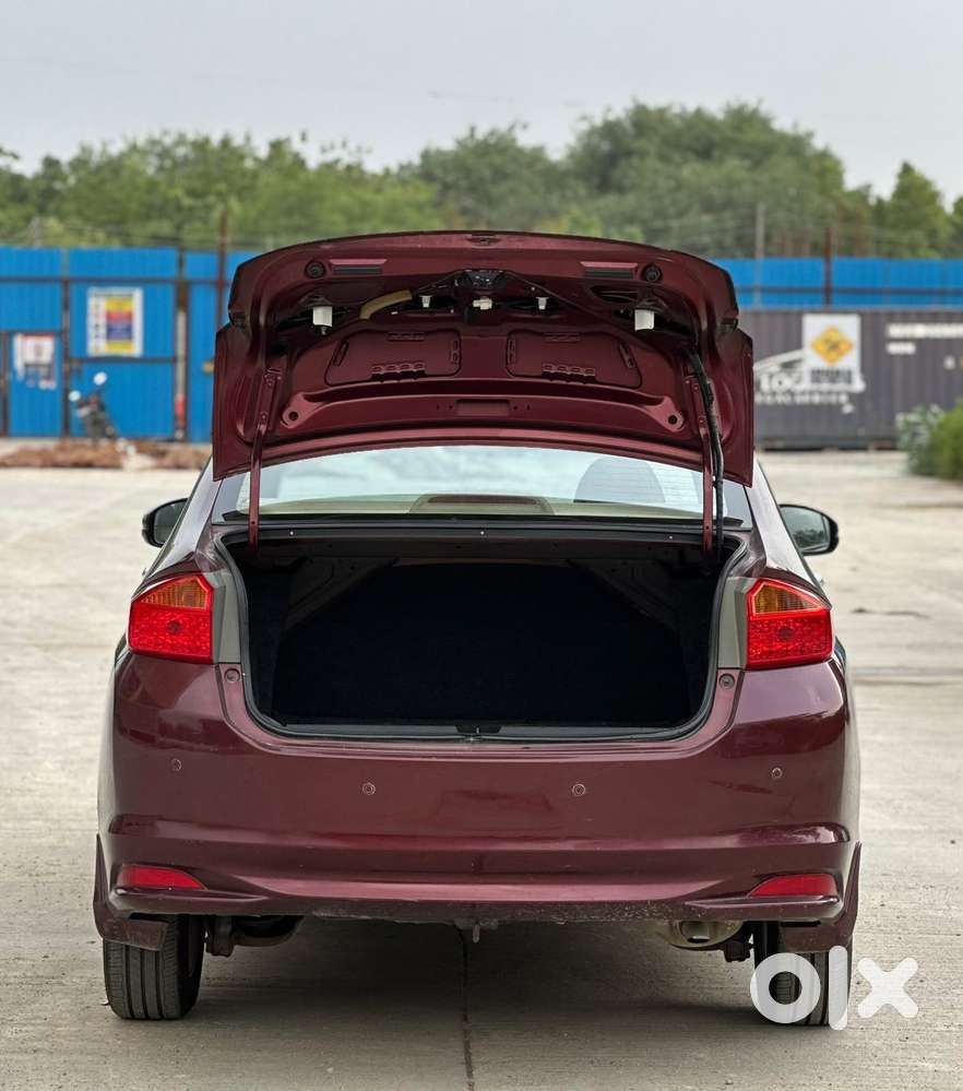 Honda City V At I-vtec, 2016, Petrol
