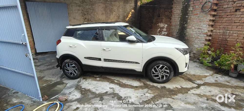 Xuv 300 W8