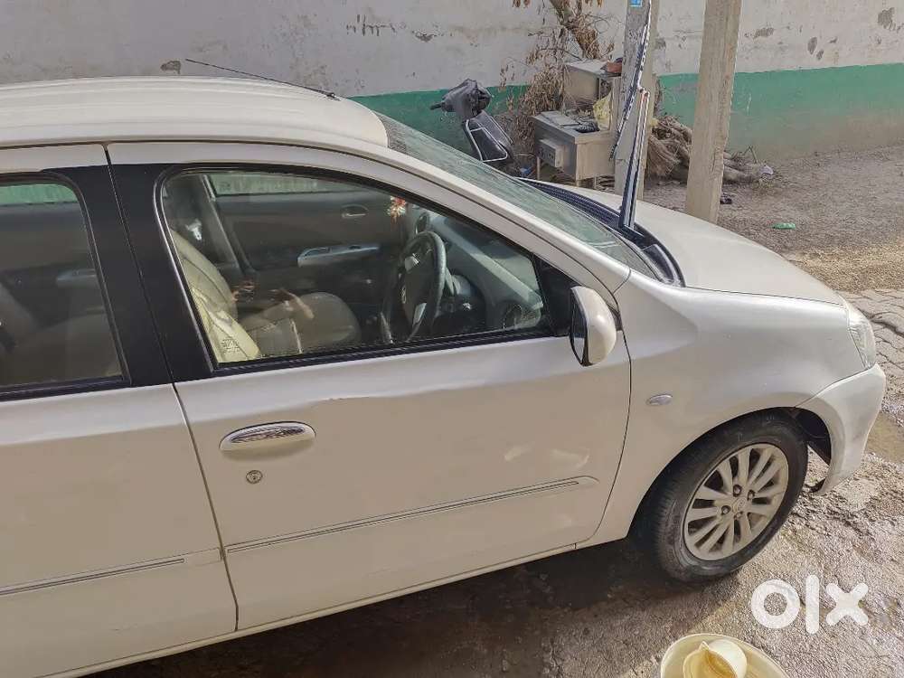 Toyota Etios V (premium Variant) – Well Maintained