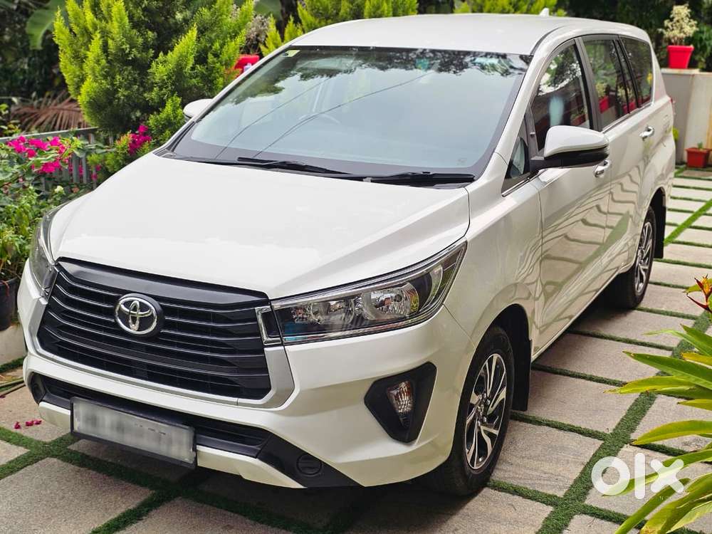 Toyota Innova Crysta