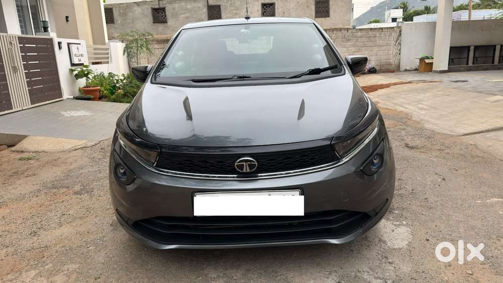 Tata Altroz Petrol Manual 2024