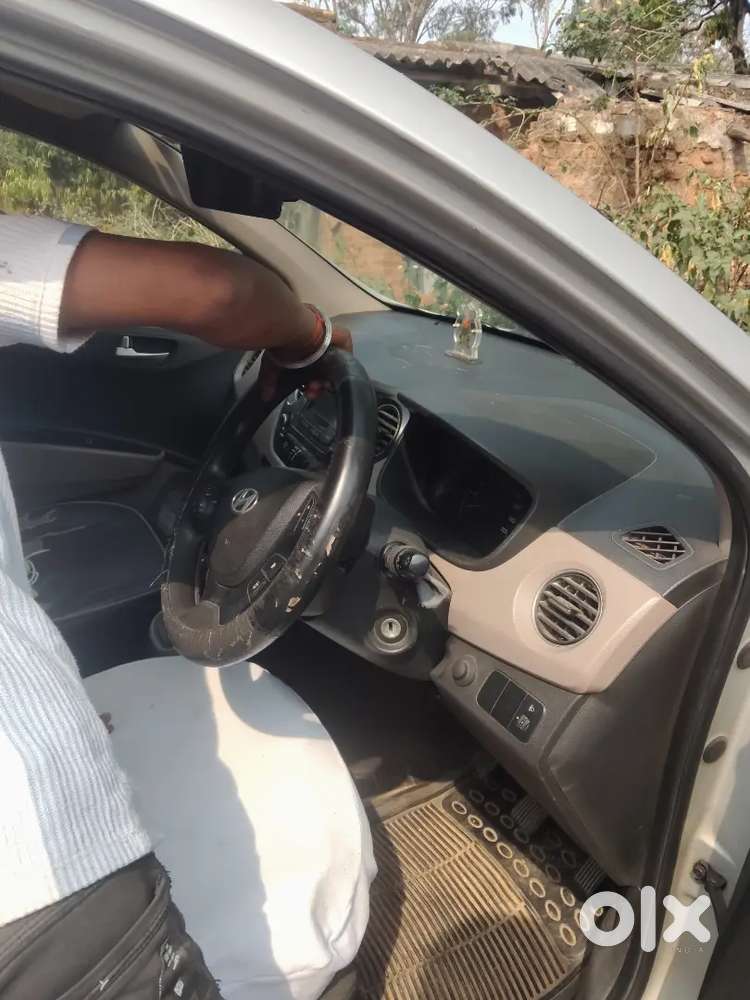 Hyundai Xcent 2016 Diesel 200000 Km Driven