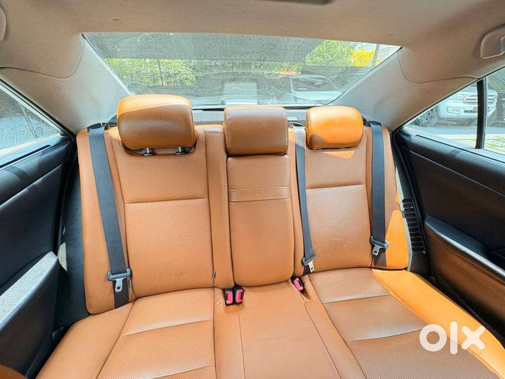Toyota Camry Hybrid, 2018, Diesel