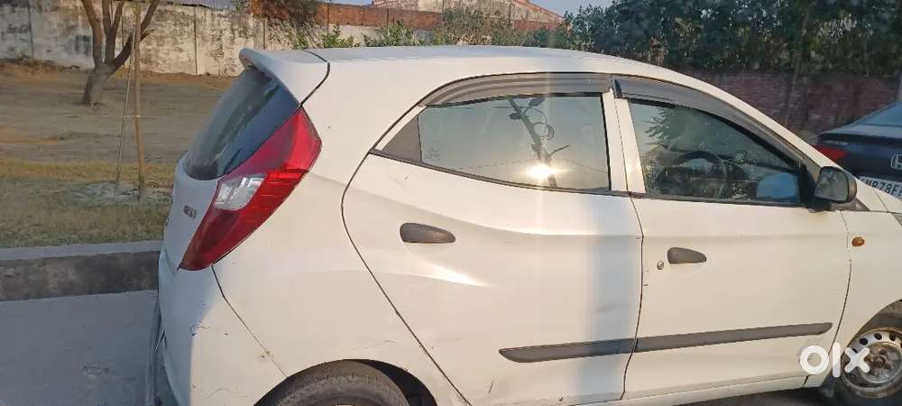 Hyundai Eon 2016 Last नवंबर Petrol Good Condition