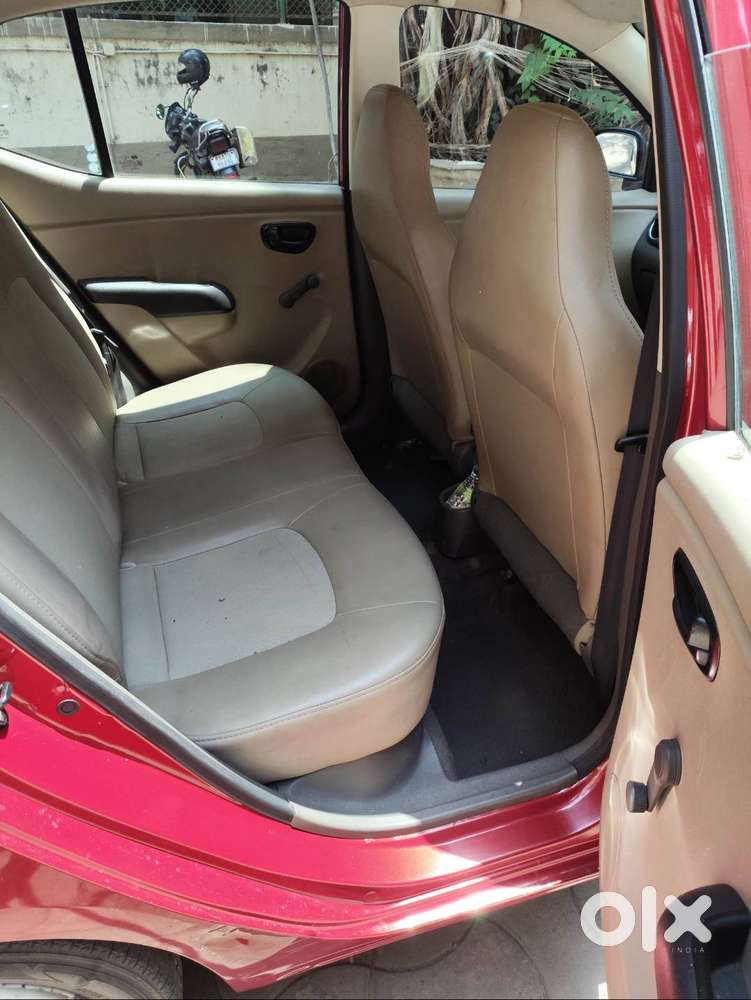 Hyundai I10 2012 Petrol 33000 Km Driven