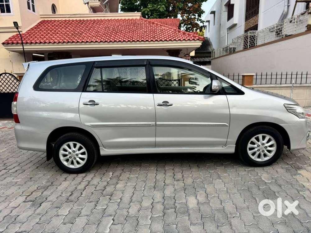 Toyota Innova 2.5 V 7 Str, 2013, Diesel