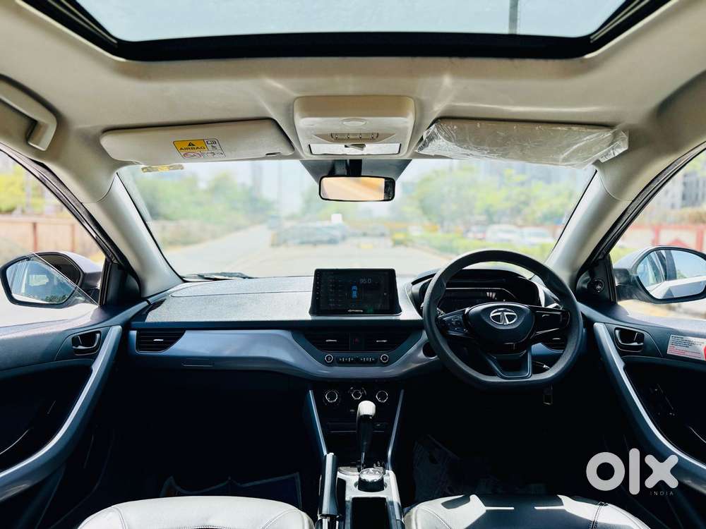 Tata Nexon 1.2 Revotron Xma Amt (s), 2023, Petrol