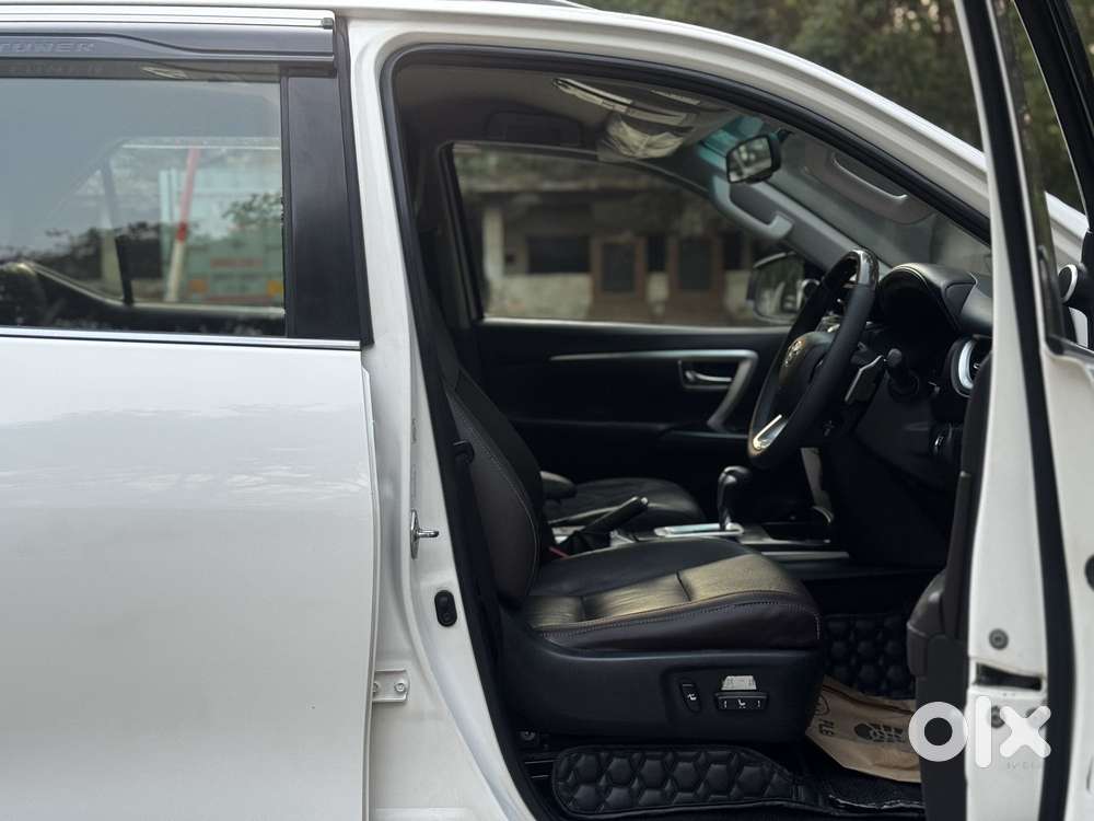 Toyota Fortuner 4x2 At 2.8 Diesel, 2019, Diesel