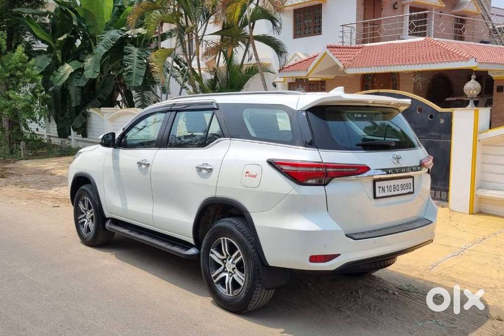 Toyota Fortuner 4x2 At 2.8 Diesel, 2022, Diesel