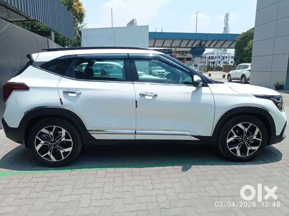 Kia Seltos 2024 Petrol 15000 Km Driven