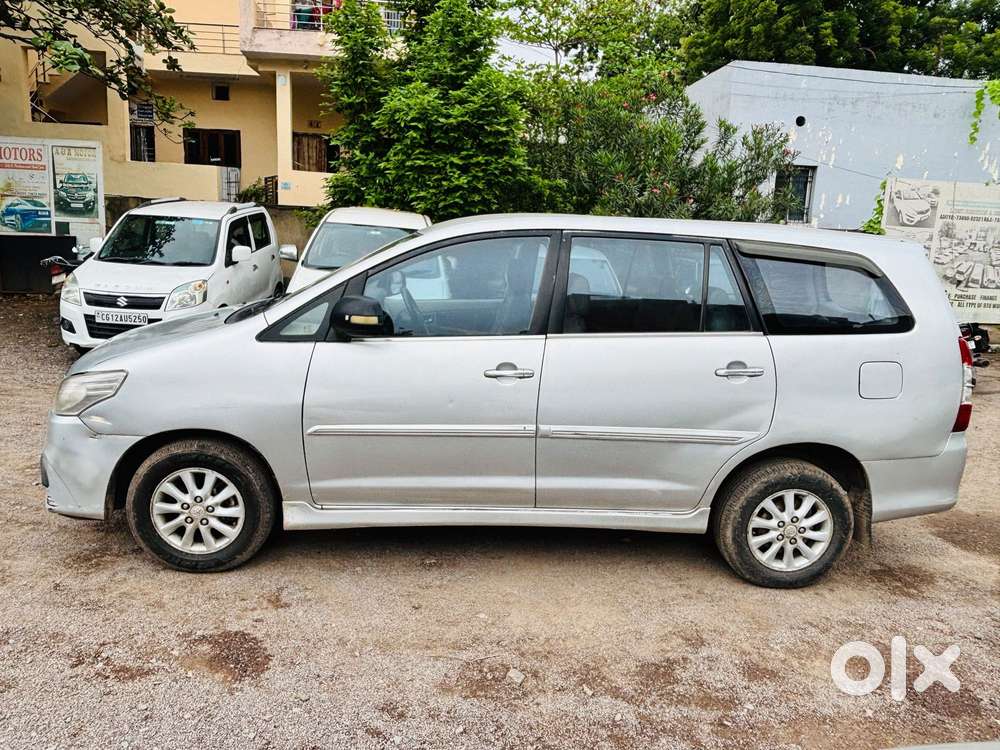 Toyota Innova 2.5 V 7 Str, 2012, Diesel