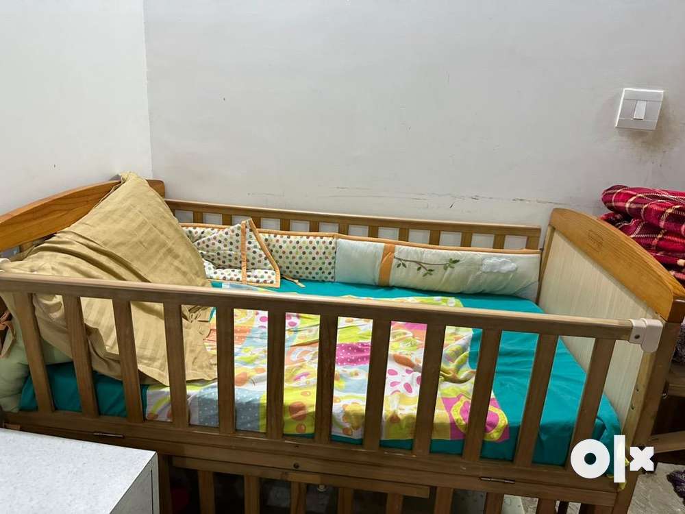 Crib for sale clearance olx