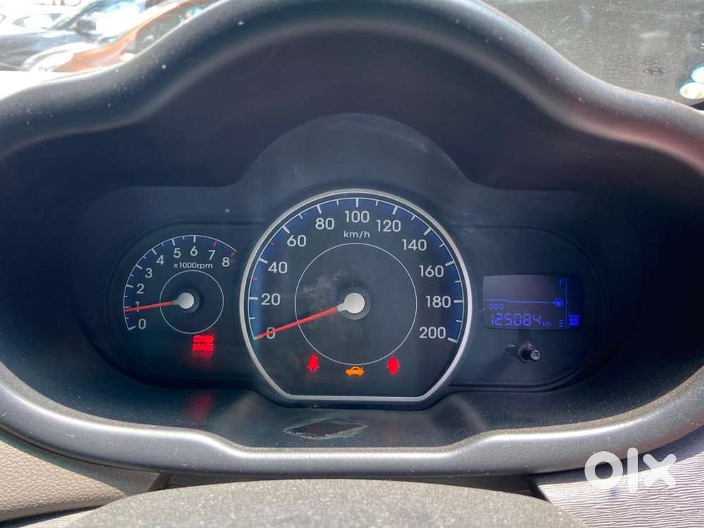 Hyundai I10 Sportz, 2011, Petrol