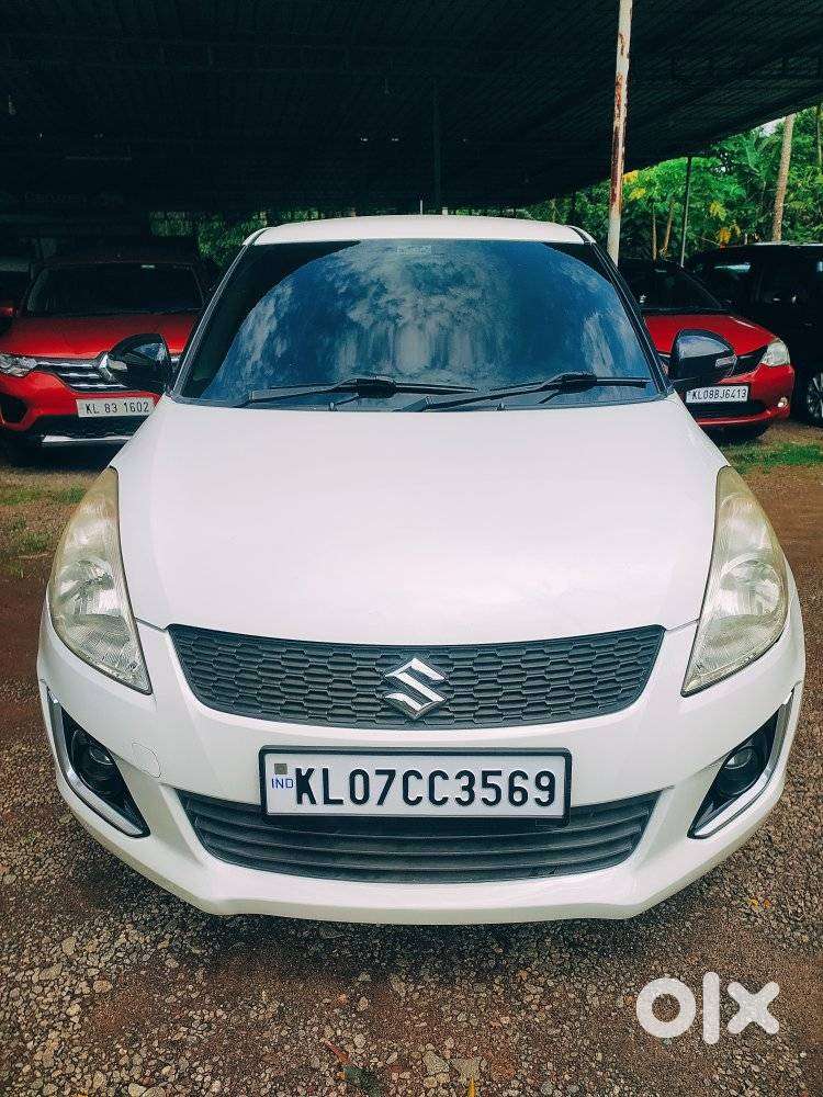 Maruti Suzuki Swift Zxi, 2015, Petrol