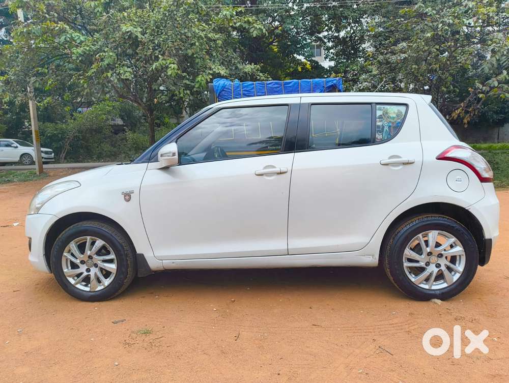 Maruti Suzuki Swift Zdi Plus, 2013, Diesel