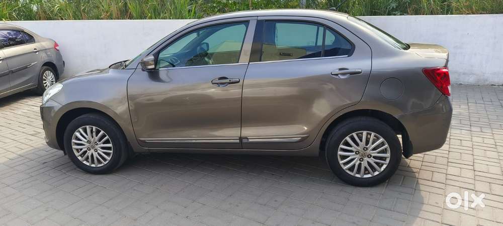Maruti Suzuki Swift Dzire 1.2 Zxi Bsiv, 2017, Petrol