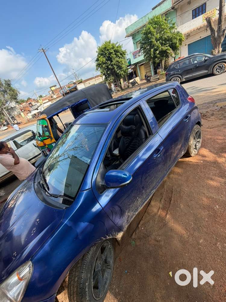 Hyundai I20 Asta Petrol Manual 2013