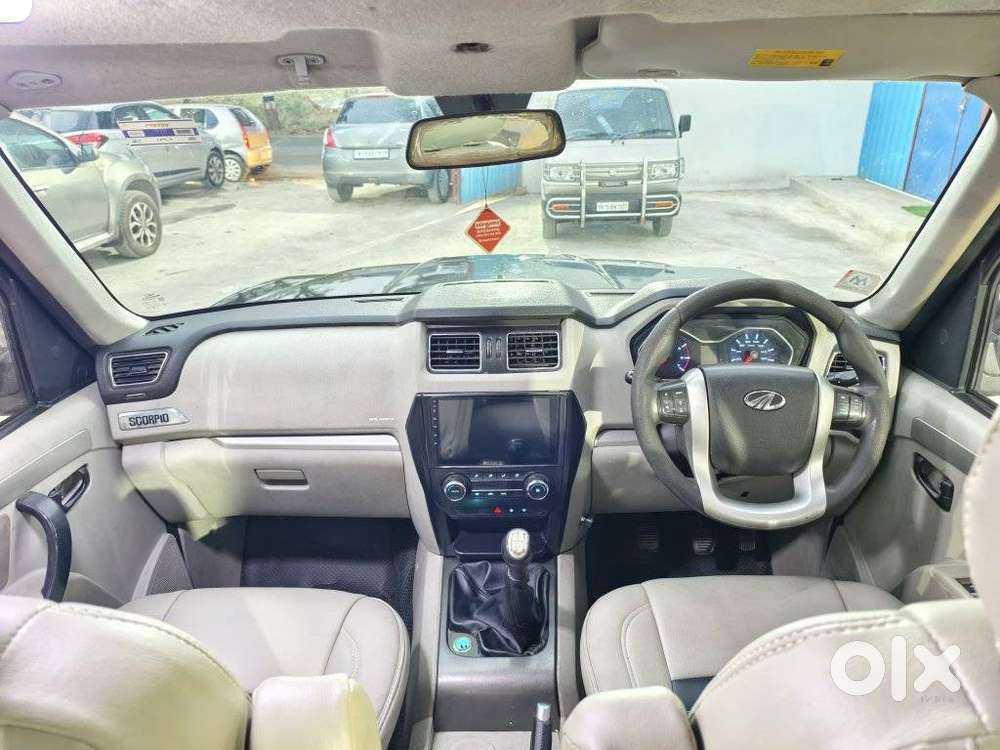Mahindra Scorpio S10 7 Seater, 2016, Diesel