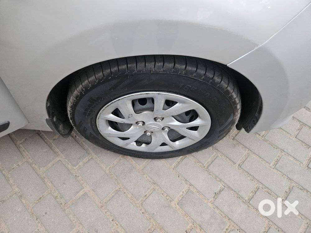 Hyundai Grand I10 2016-2017 Sportz, 2017, Petrol