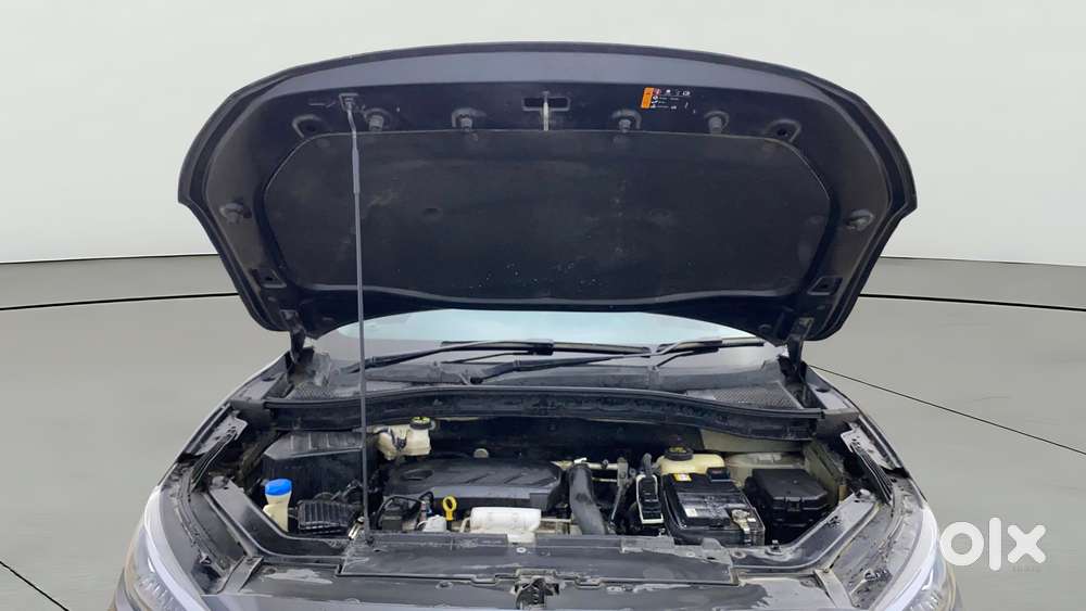 Mg Astor 1.3 Savvy Turbo At S Red, 2023, Petrol